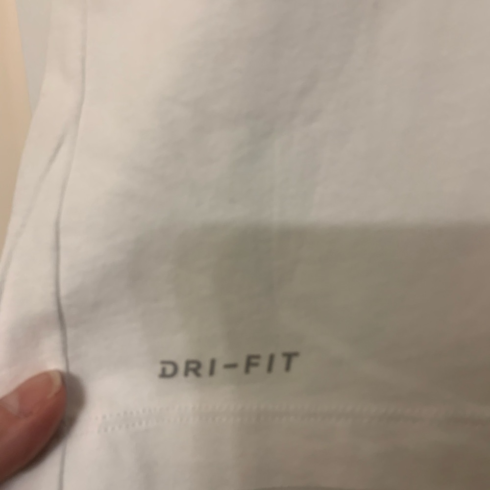 Nike Dri-Fit Tee - Picture 3 of 5